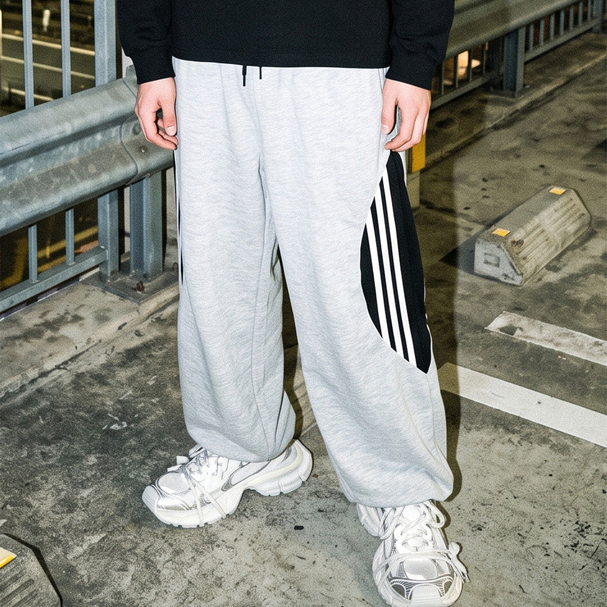 ナイロン切替ラインバレルスウェットパンツ