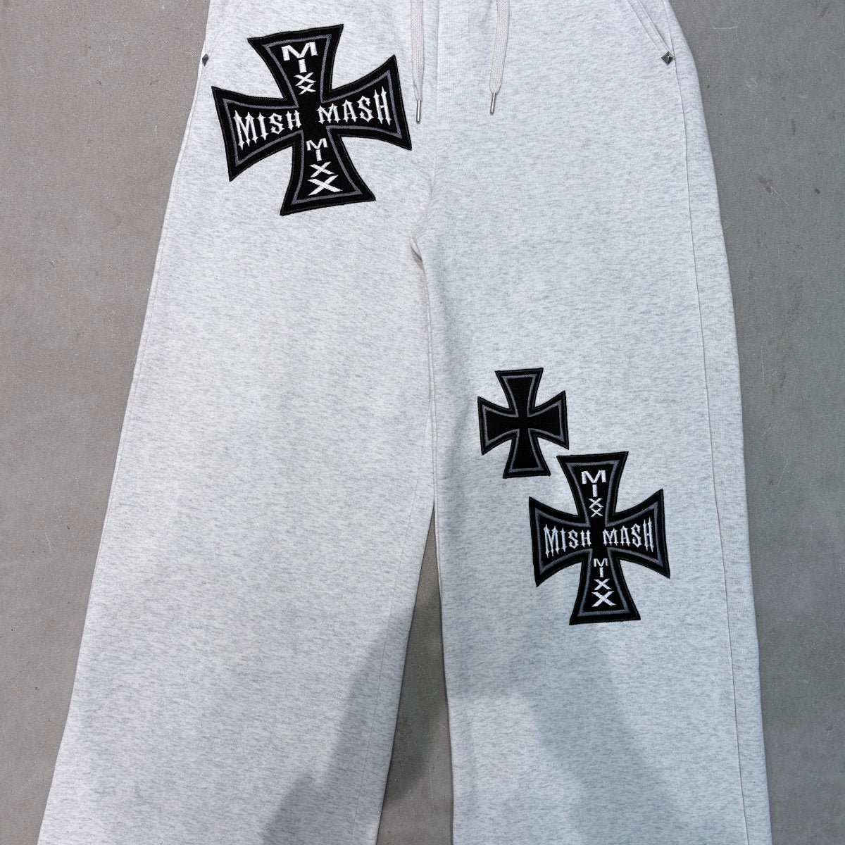 アイアンクロスバギーパンツ