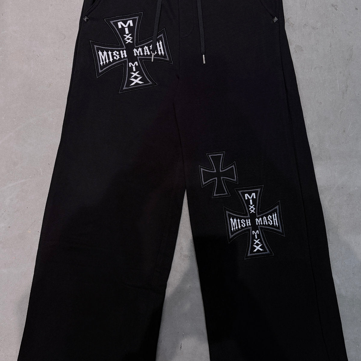 アイアンクロスバギーパンツ